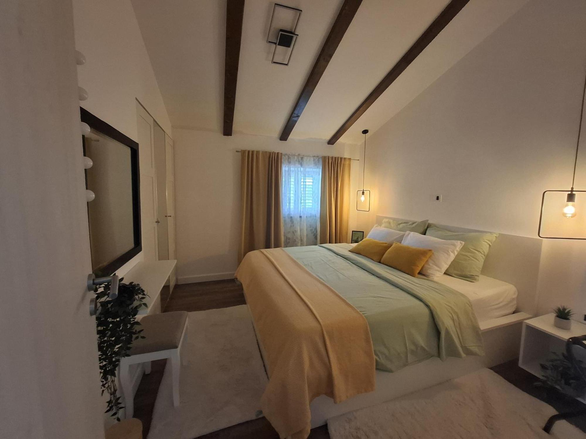 Apartman Pojine Gabonjin Buitenkant foto